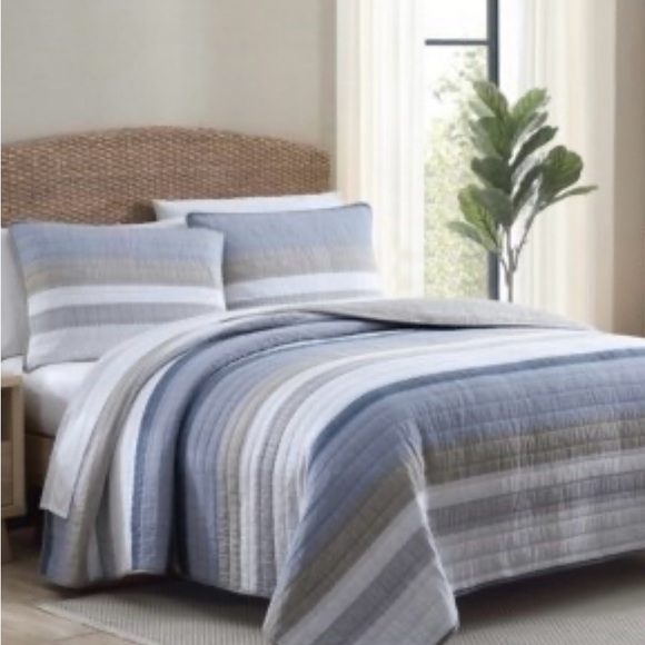 Nautica Other - Nautica Galewood Cotton Reversible Beige Quilt Set KING